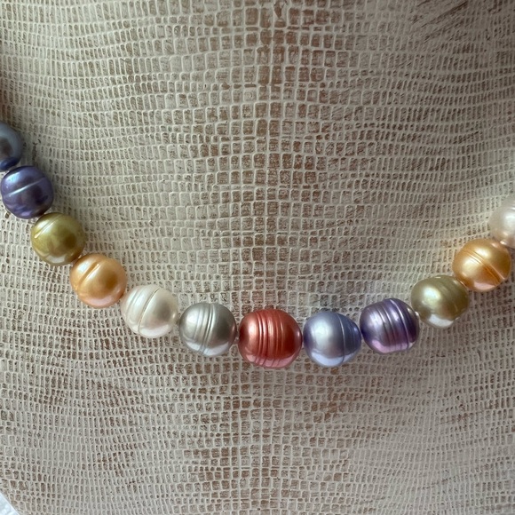 Honora cultured pearl 18” multi-colored graduated necklace - Picture 3 of 4